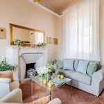 Apartman Antico Sogno With View In A Lucca