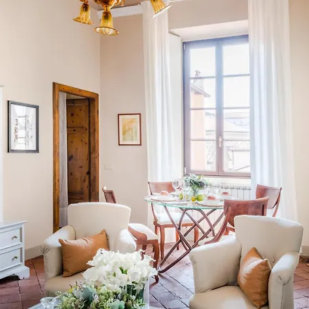 Antico Sogno With View In A Apartment